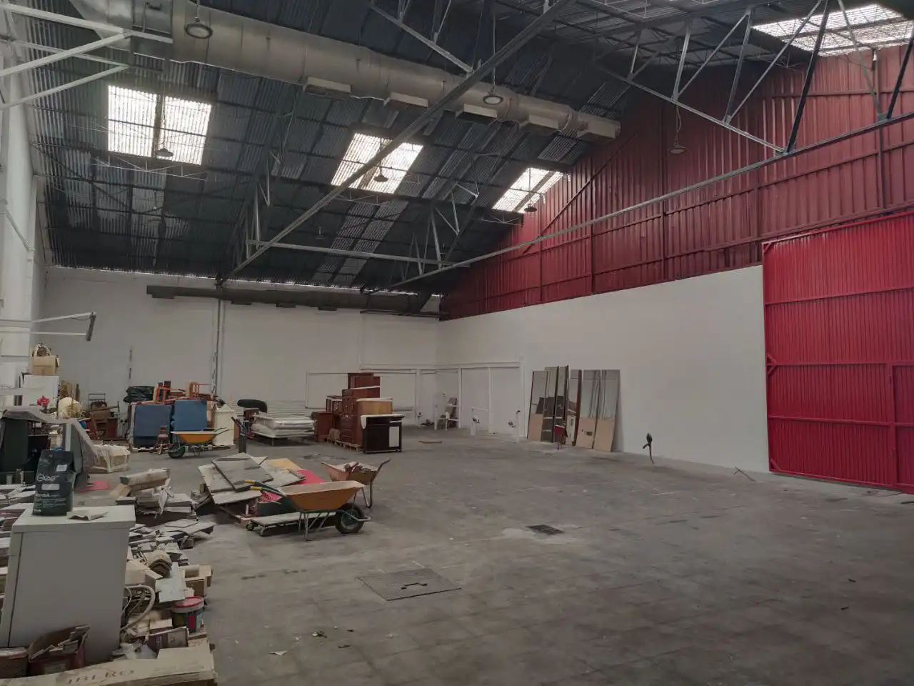 Nau industrial en venda en Peligros amb Alarma