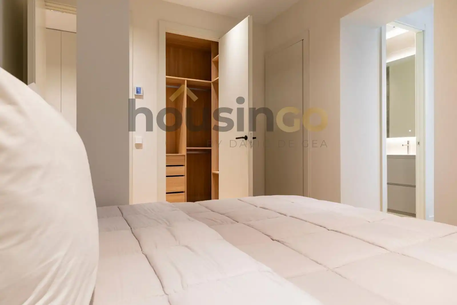 Schlafzimmer von Wohnung zum Verkauf in Madrid mit Klimaanlage, Heizung und Terrasse