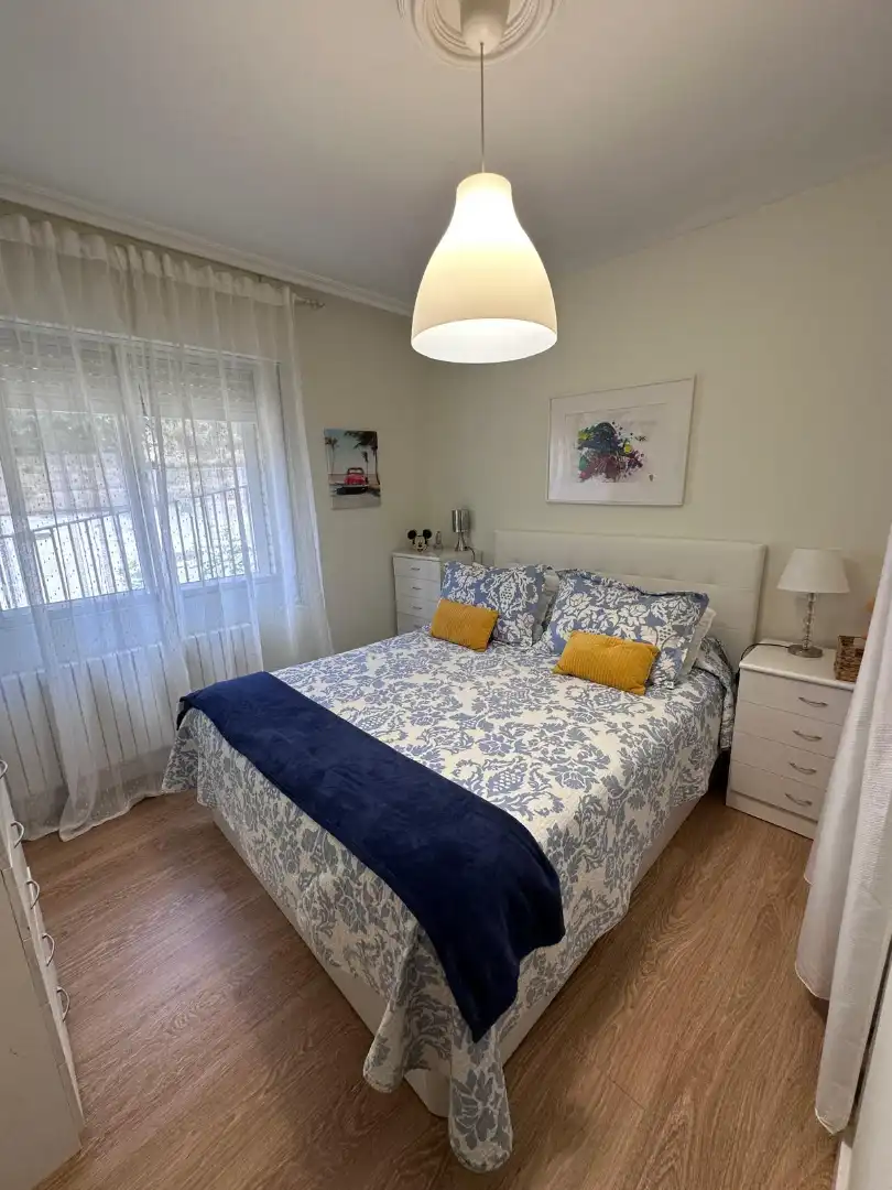 Habitación de Piso en venta en Viguera con Calefacción, Terraza y Amueblado