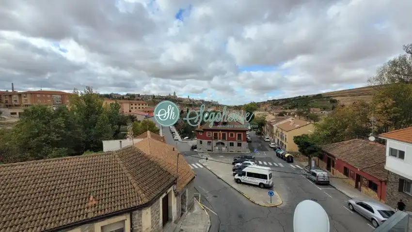 Vista exterior de Piso de alquiler en Segovia con Aire acondicionado, Calefacción y Terraza