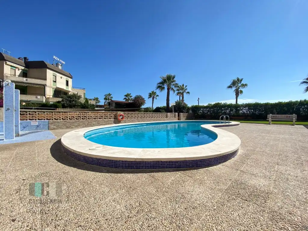 Flat for sale in Calle Navarra, Playa Morro de Gos