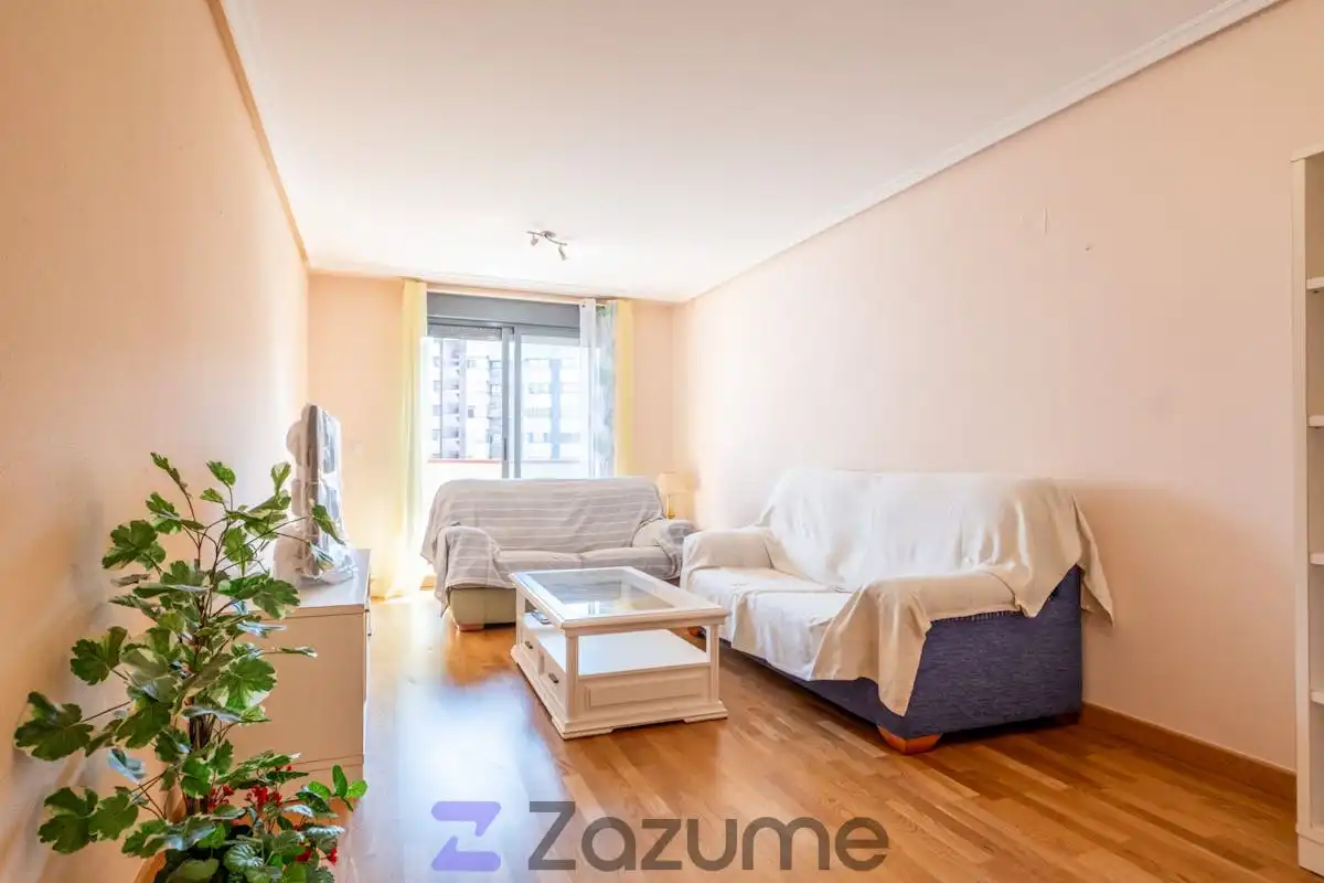 Wohnzimmer von Wohnung zur Miete in Zaragoza mit Klimaanlage, Heizung und Parkett