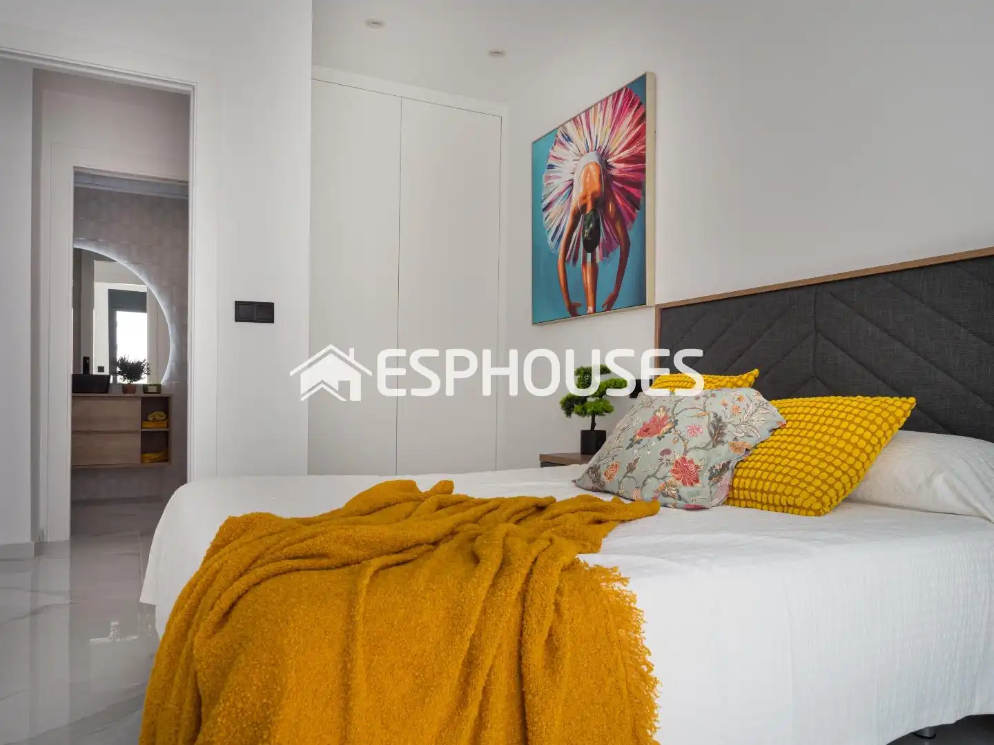 Habitación de Casa adosada en venta en San Pedro del Pinatar con Aire acondicionado, Terraza y Piscina