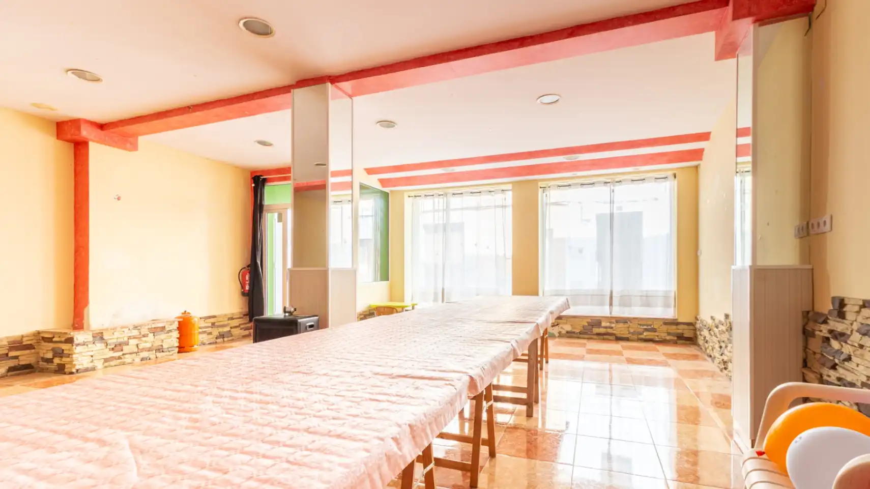 Business premises for sale in Ondara