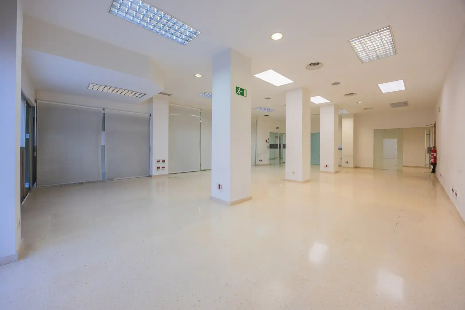 Local comercial en alquiler en Sabino Arana Etorbidea 49, imagen 13