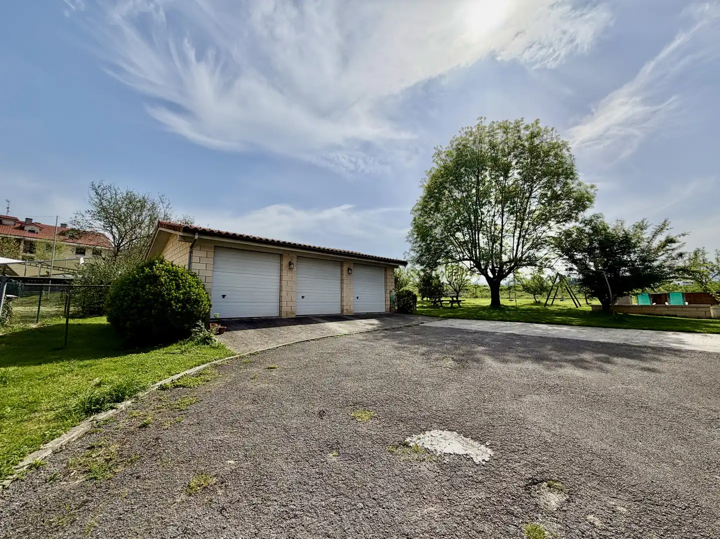 Vista exterior de Casa o chalet en venta en Ribamontán al Monte con Calefacción, Jardín privado y Terraza