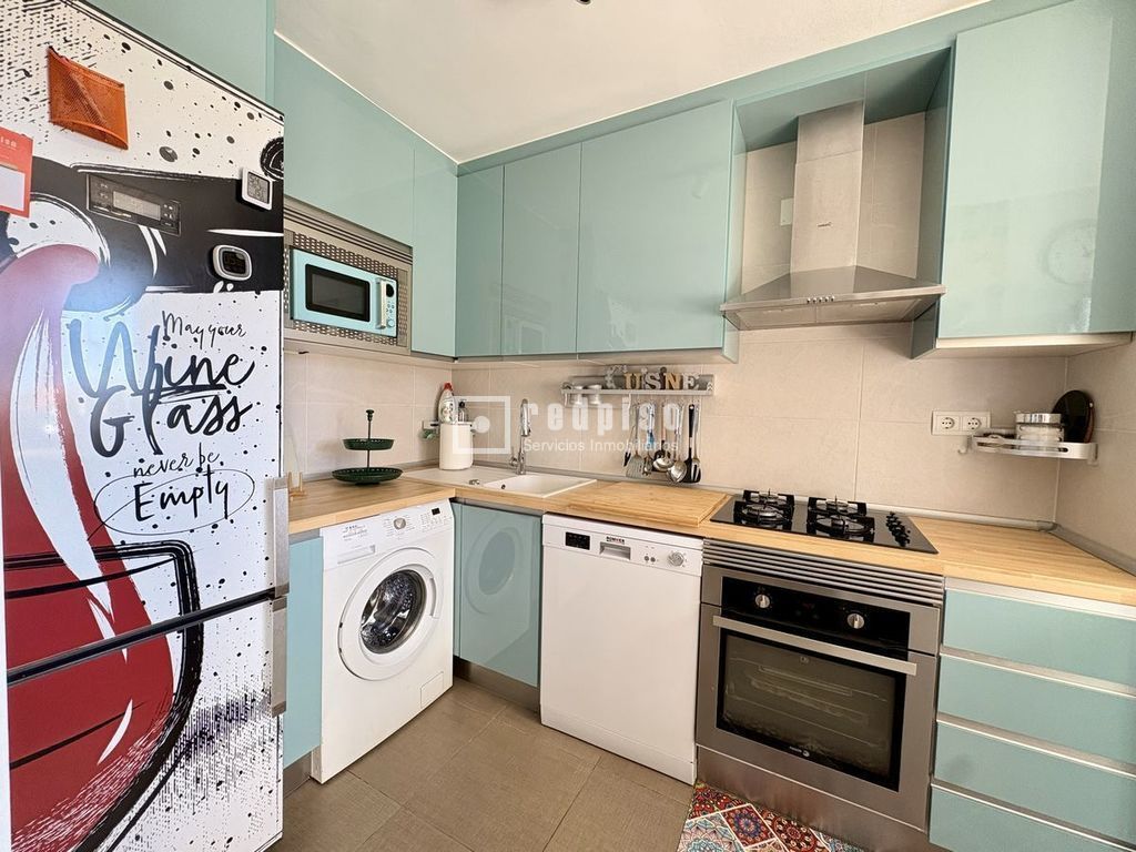 Kitchen of Flat for sale in Torremolinos  with Swimming Pool