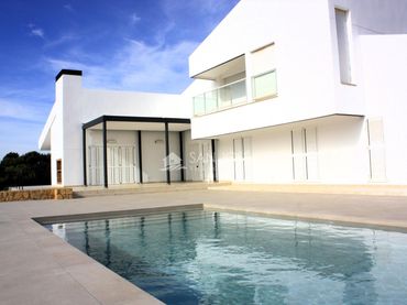 Villa avec balcon à vendre à Monforte del Cid