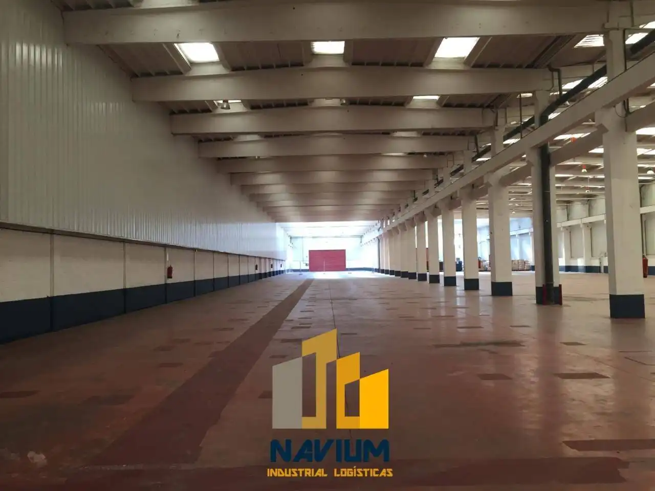 Exterior view of Industrial buildings for rent in Barrio de la Estación