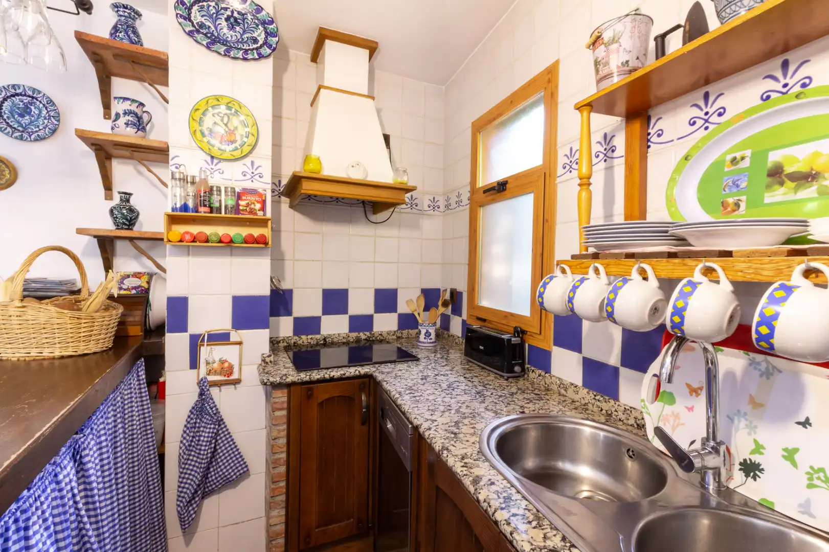 Kitchen of Houses for rent in Nigüelas  with Heating, Private garden and Swimming Pool
