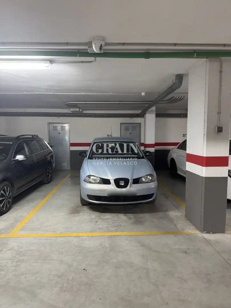 Parking of Flat for sale in Albacete  with Air Conditioner, Heating and Storage room