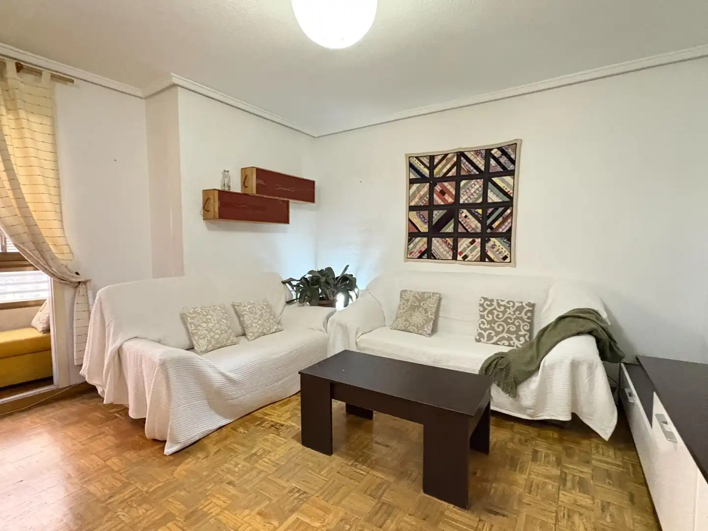 Sala d'estar de Pis en venda en Alicante / Alacant amb Terrassa i Balcó