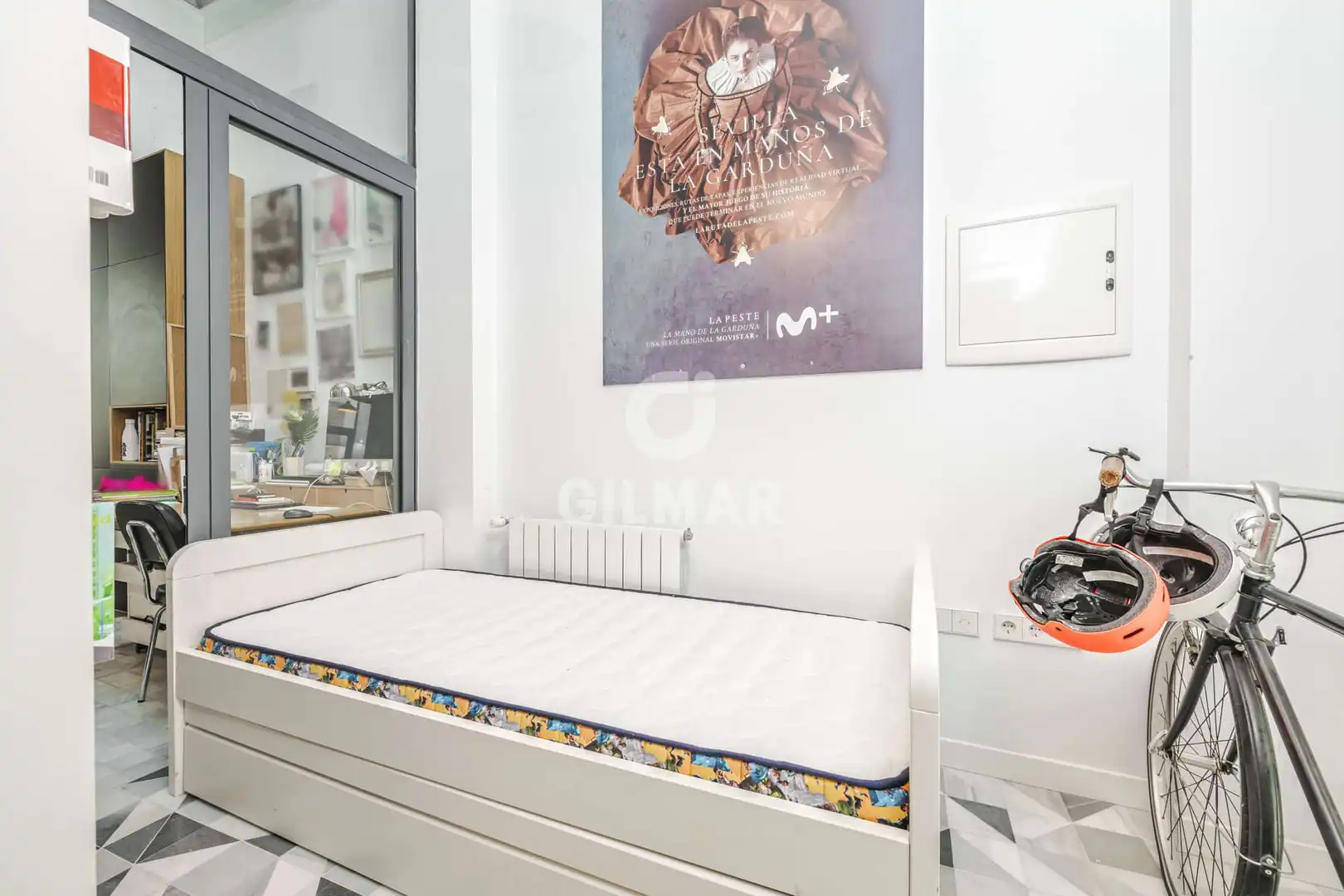 Habitación de Casa adosada en venta en Sevilla con Calefacción y Piscina