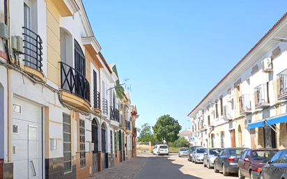 Exterior view of Single-family semi-detached for sale in La Carlota  with Terrace