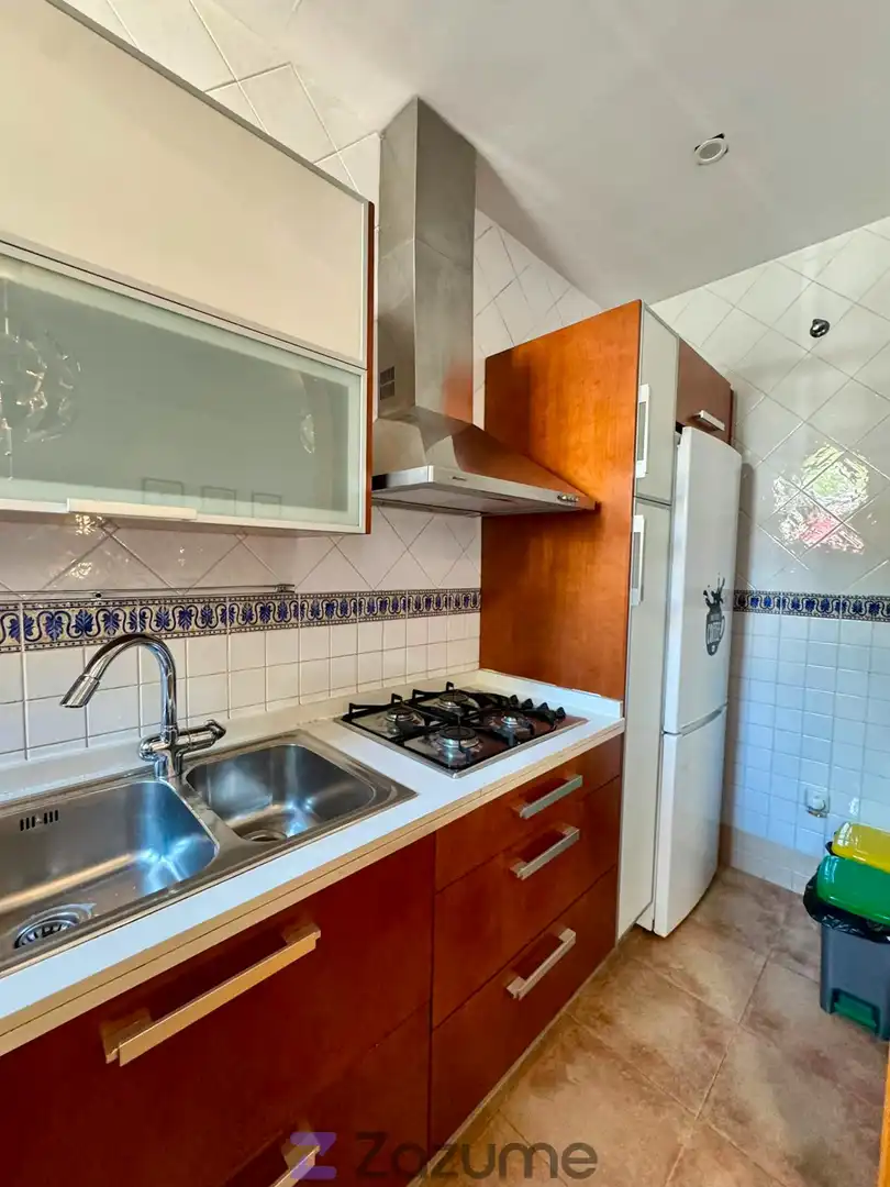 Cuina de Apartament de lloguer en Granada amb Aire condicionat, Calefacció i Parquet