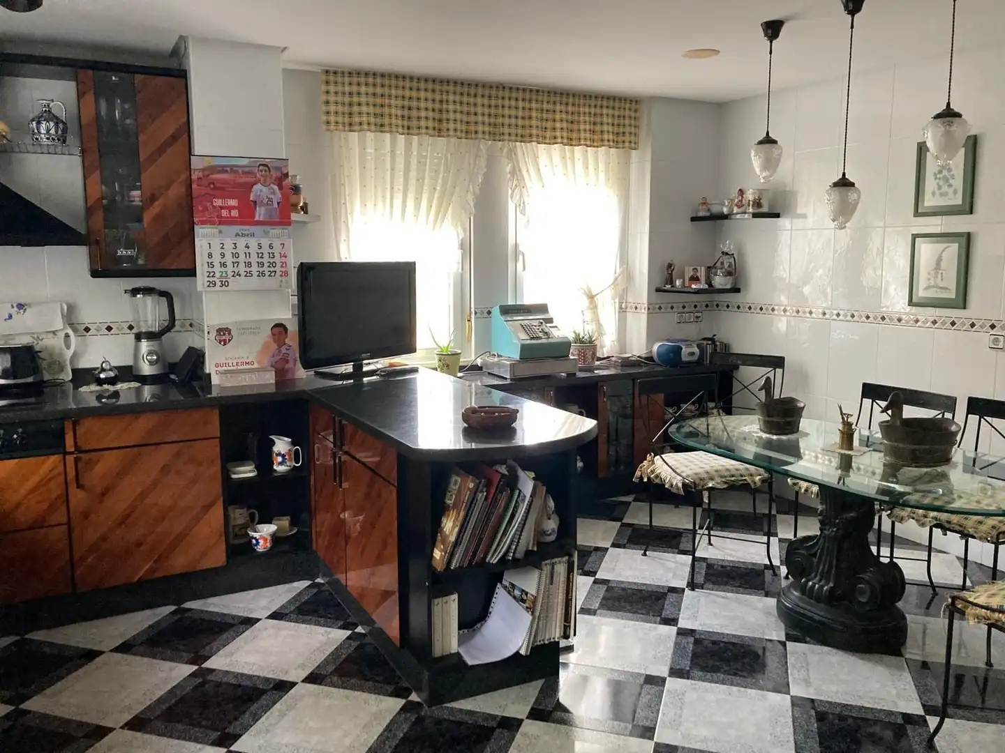 Cocina de Casa o chalet en venta en Valdefresno con Calefacción, Jardín privado y Terraza