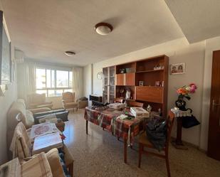 Living room of Flat for sale in Riba-roja de Túria  with Air Conditioner and Balcony