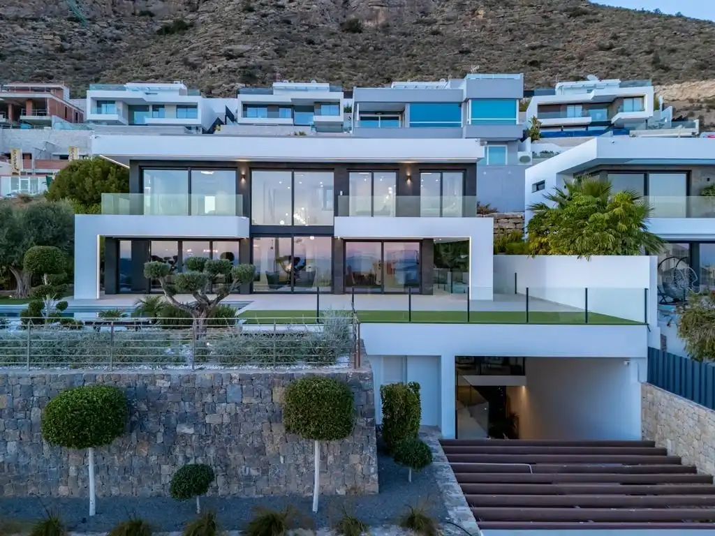 Villa avec piscine à vendre à Golf Bahía, imagen 2