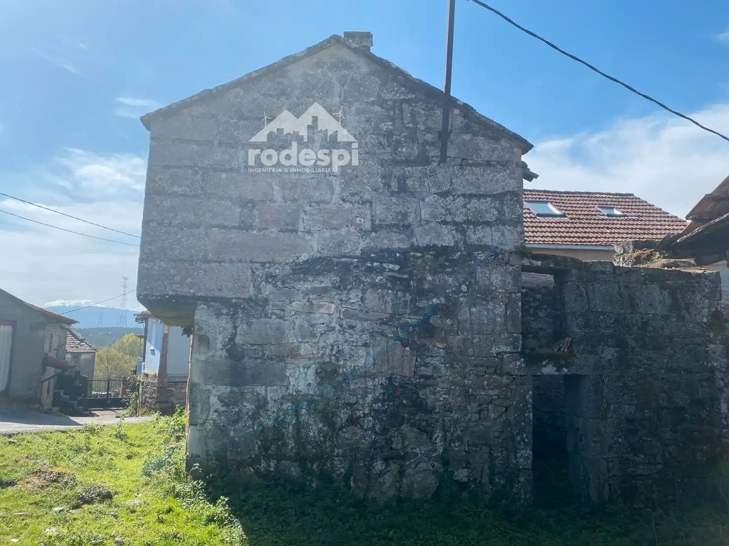 Vista exterior de Casa adosada en venta en Melón
