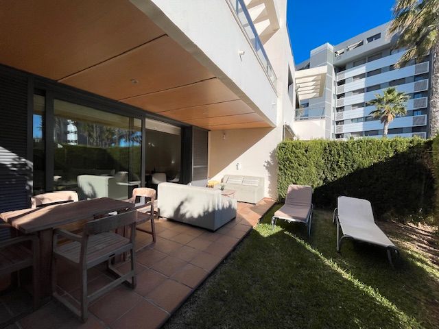 Terrassa de Casa adosada en venda en Alicante / Alacant amb Aire condicionat, Calefacció i Jardí privat