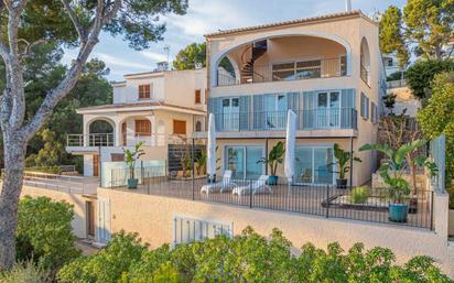 Vista exterior de Casa o xalet en venda en Alcúdia amb Aire condicionat, Jardí privat i Terrassa