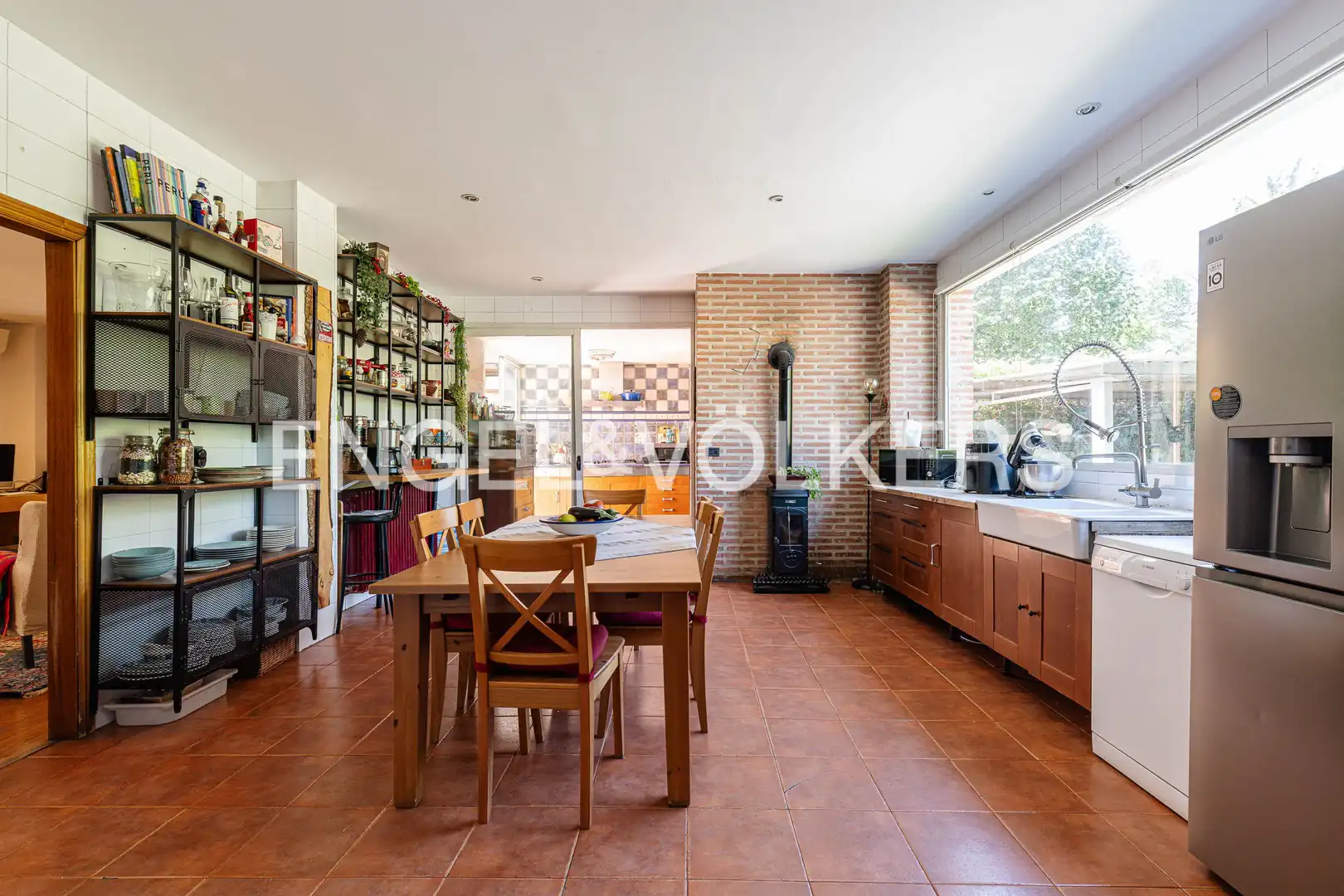 Cocina de Casa o chalet en venta en Majadahonda con Aire acondicionado, Calefacción y Jardín privado