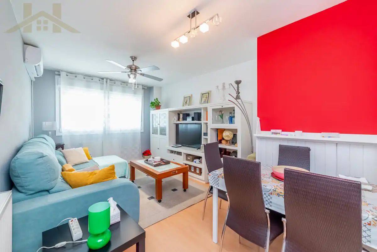 Sala d'estar de Àtic en venda en Torrejón de Ardoz amb Terrassa i Traster