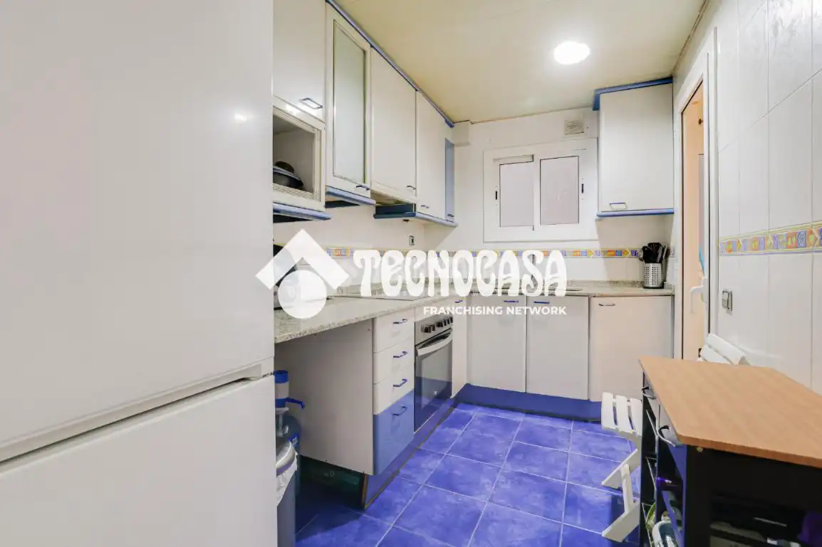 Cocina de Piso en venta en Sant Adrià de Besòs con Aire acondicionado, Calefacción y Balcón