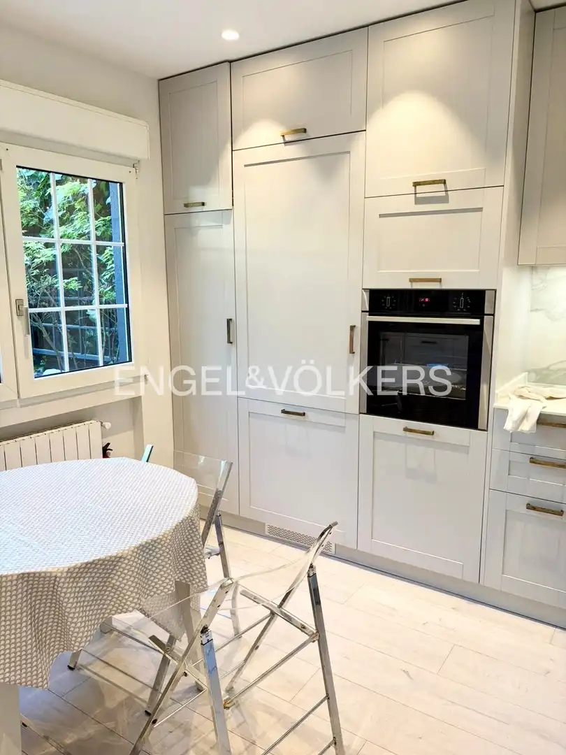Cocina de Casa o chalet de alquiler en Madrid con Aire acondicionado, Calefacción y Terraza