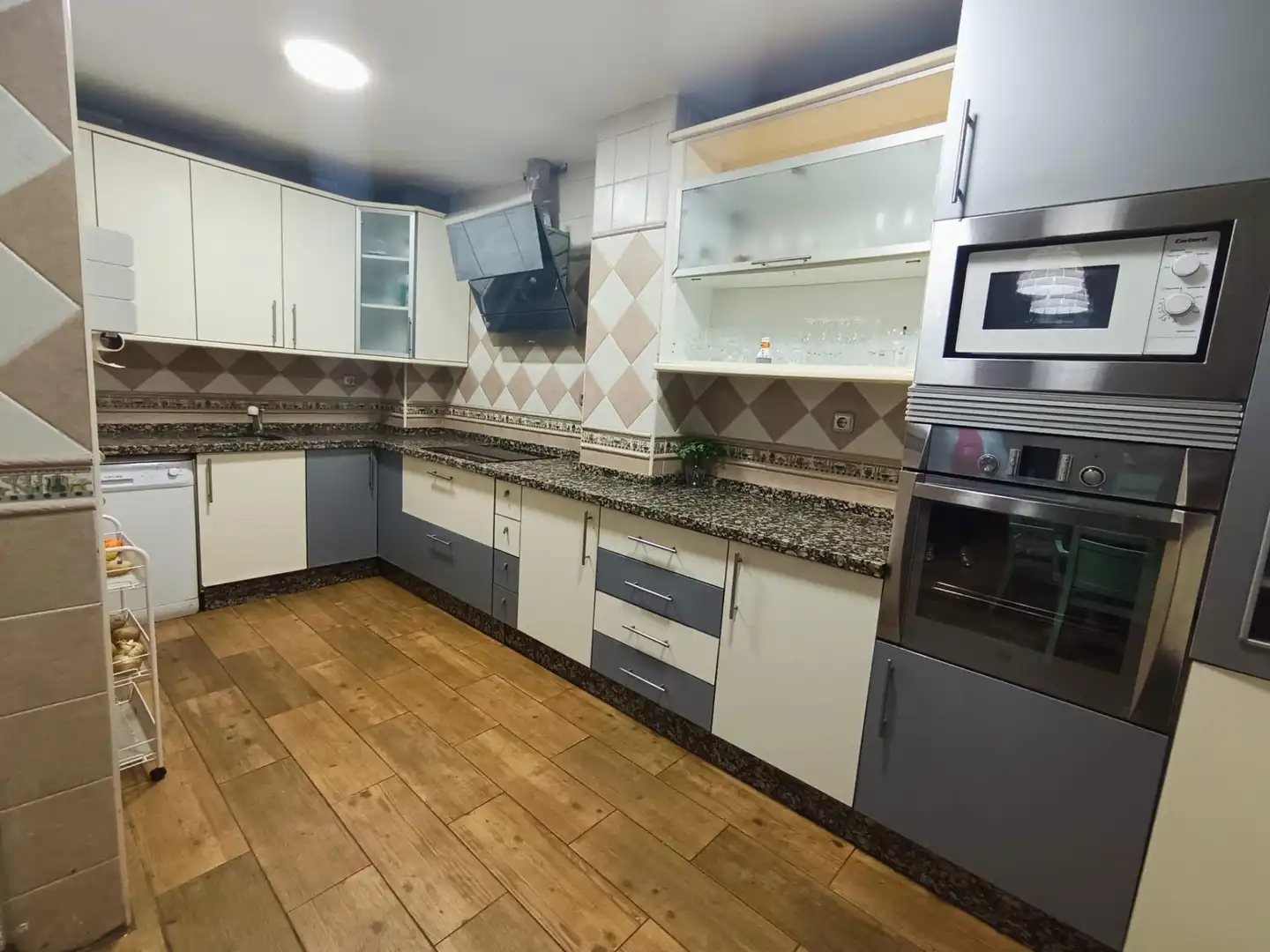 Kitchen of Houses for sale in Málaga  with Air Conditioner, Heating and Terrace