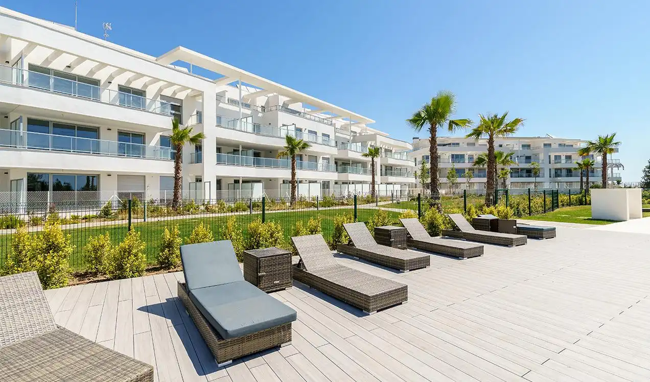 Ático con piscina en venta en El Faro de Calaburra - Chaparral, imagen 6