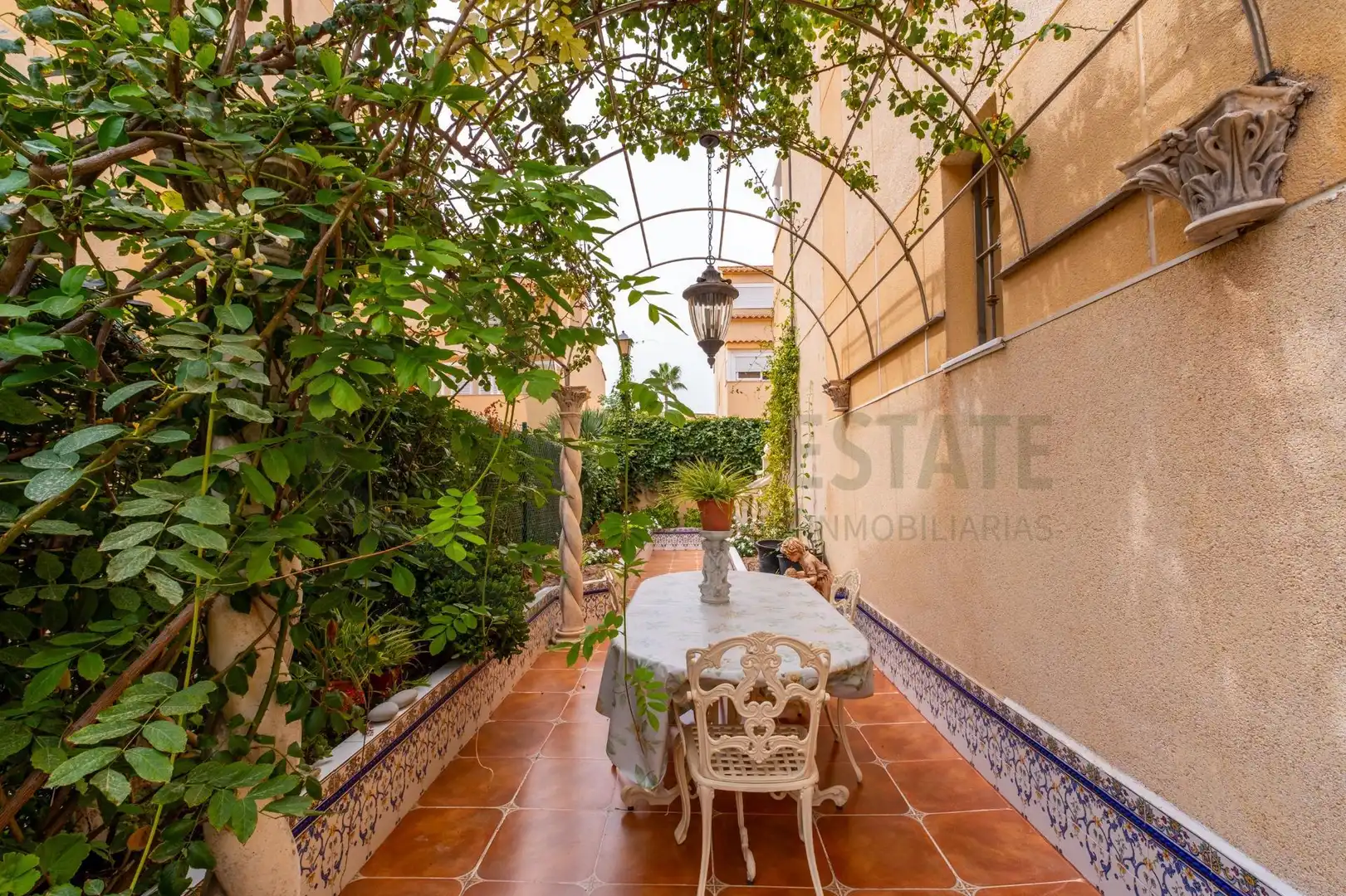 Terrassa de Casa o xalet en venda en El Campello amb Aire condicionat, Calefacció i Jardí privat