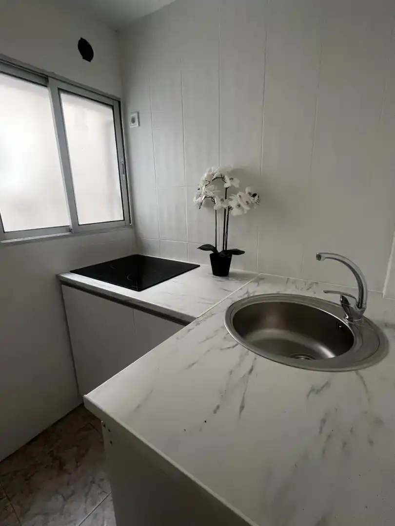 Kitchen of Flat for sale in Reus