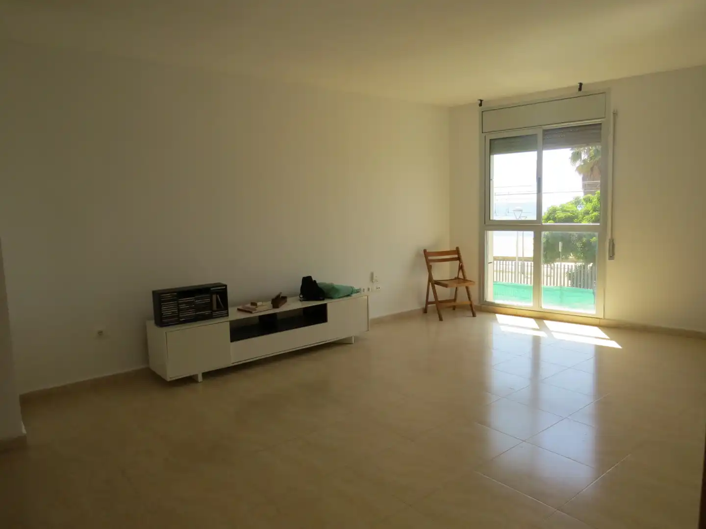 Sala d'estar de Pis en venda en Canet de Mar amb Aire condicionat, Calefacció i Parquet