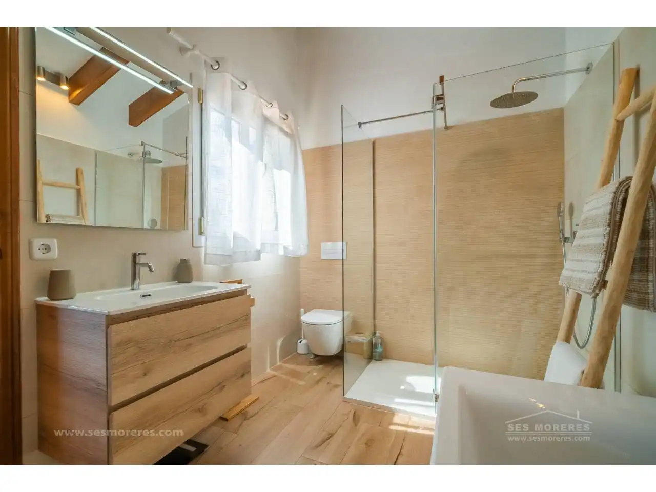 Bathroom of Houses for sale in Es Mercadal  with Air Conditioner, Private garden and Terrace
