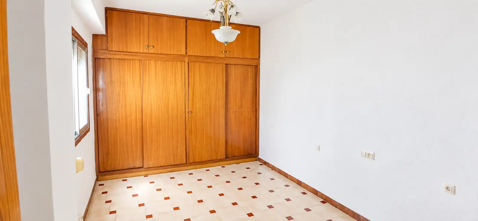 Habitación de Piso en venta en Almería