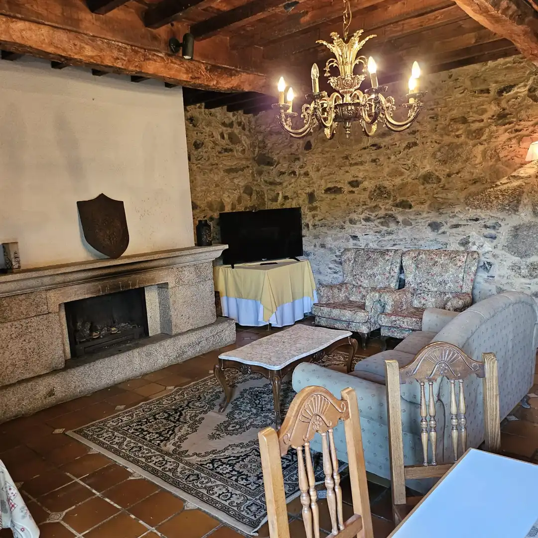 Wohnzimmer von Country house zum Verkauf in Arzúa mit Klimaanlage, Heizung und Privatgarten