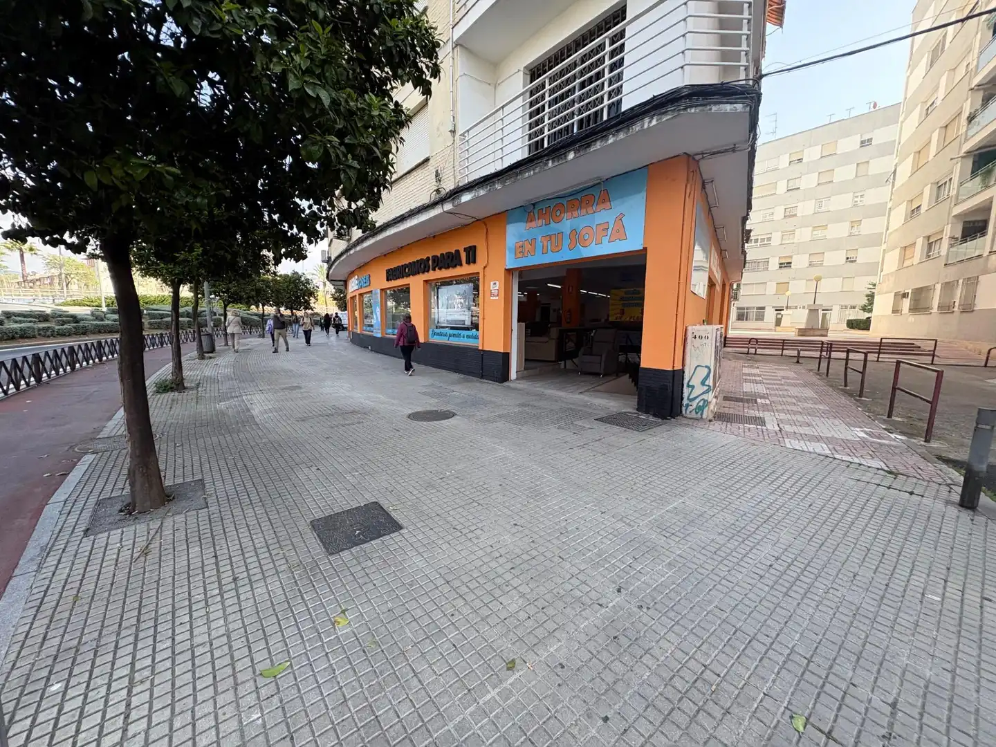 Business premises for sale in Poniente-Sur, imagen 2