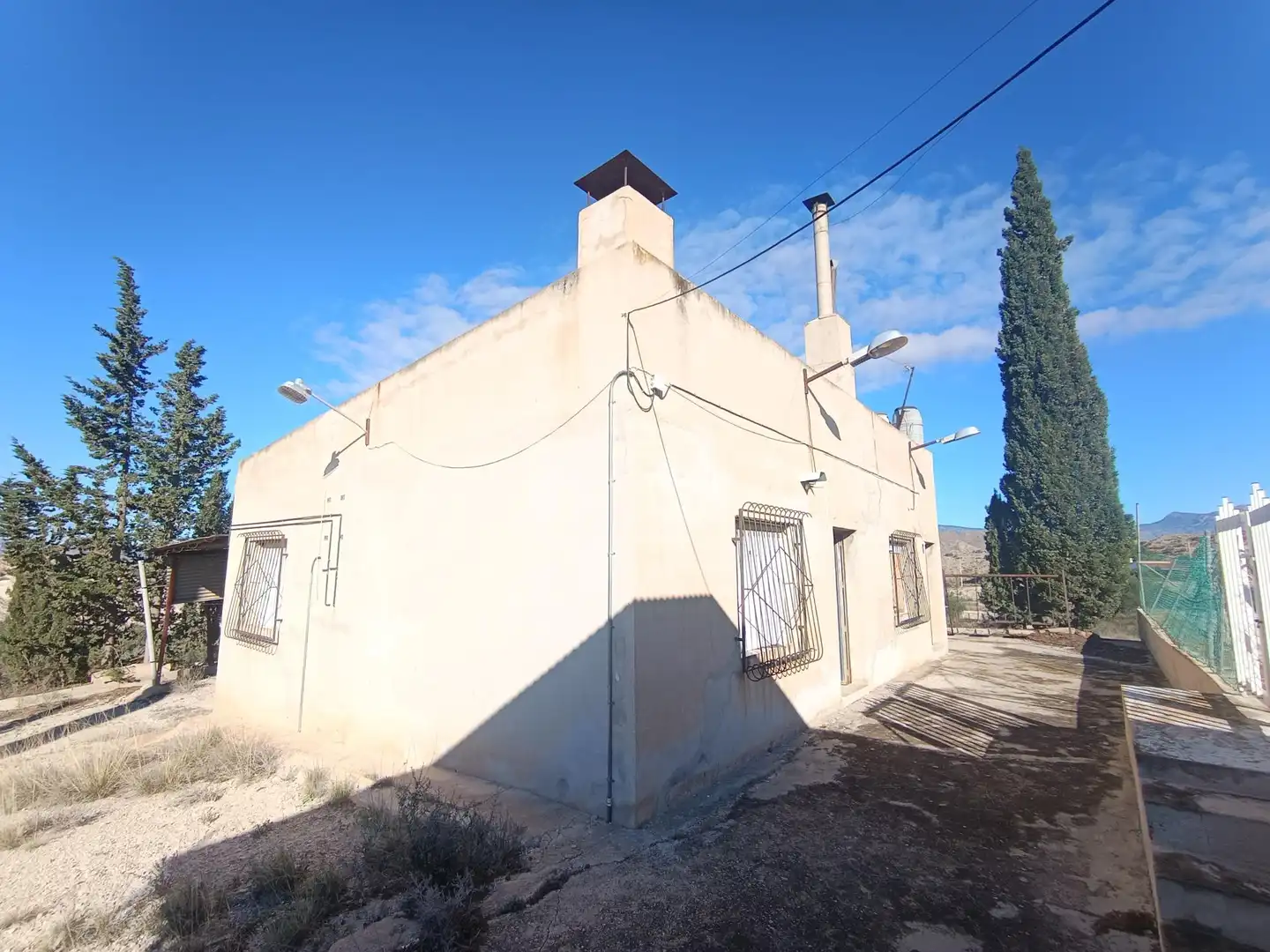 Vista exterior de Casa o xalet en venda en Molina de Segura amb Jardí privat, Traster i Piscina