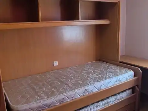 Schlafzimmer von Wohnung zur Miete in  Madrid Capital mit Klimaanlage und Schwimmbad
