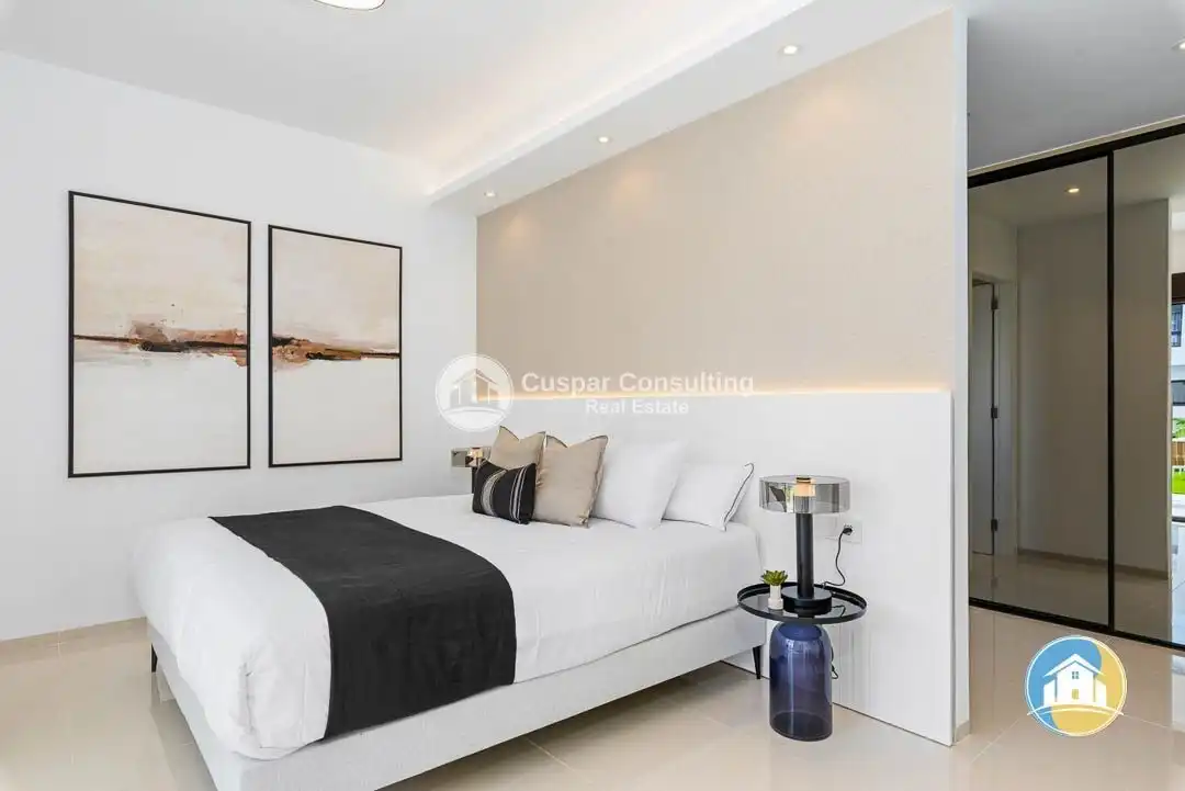 Habitación de Casa o chalet en venta en Rojales con Aire acondicionado, Calefacción y Jardín privado