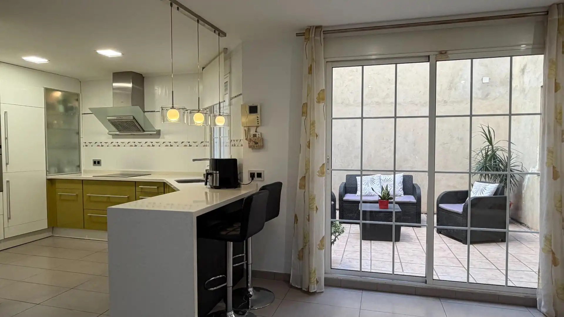 Cocina de Piso en venta en Museros con Aire acondicionado, Terraza y Amueblado