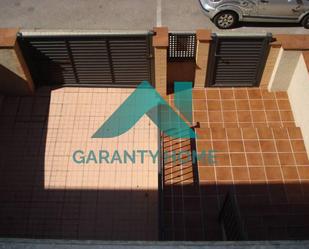 Exterior view of Single-family semi-detached to rent in Cáceres Capital  with Heating, Terrace and Storage room