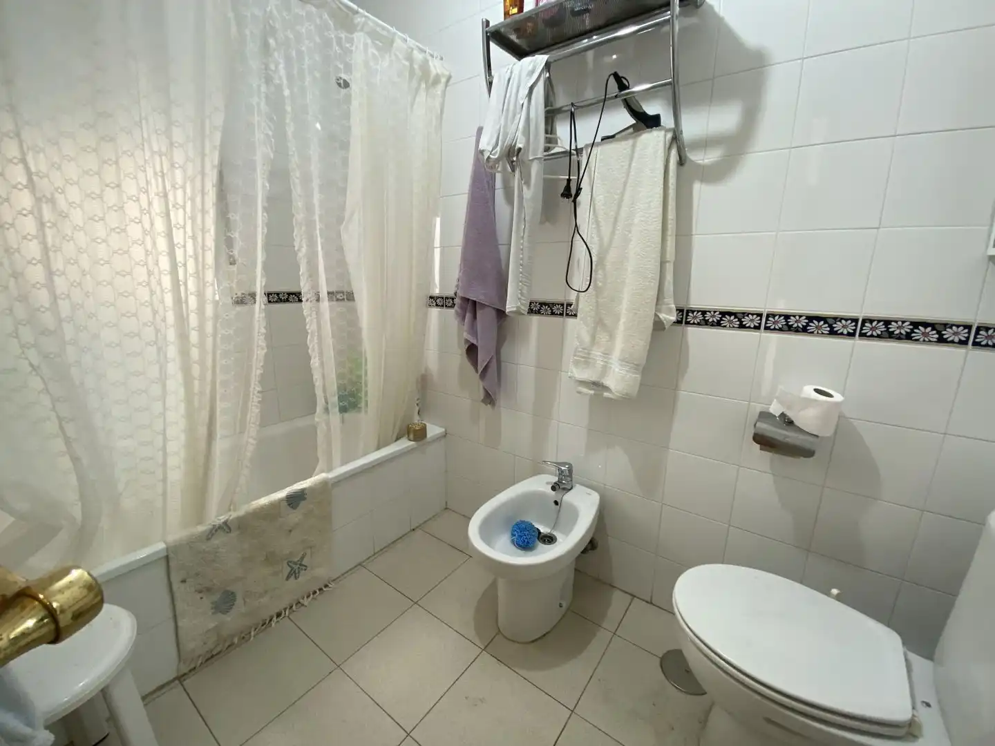 Bathroom of Apartments for rent in La Antilla  with Air Conditioner and Terrace