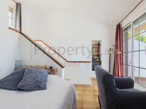 Habitación de Casa adosada en venta en Sant Cugat del Vallès con Aire acondicionado, Calefacción y Jardín privado