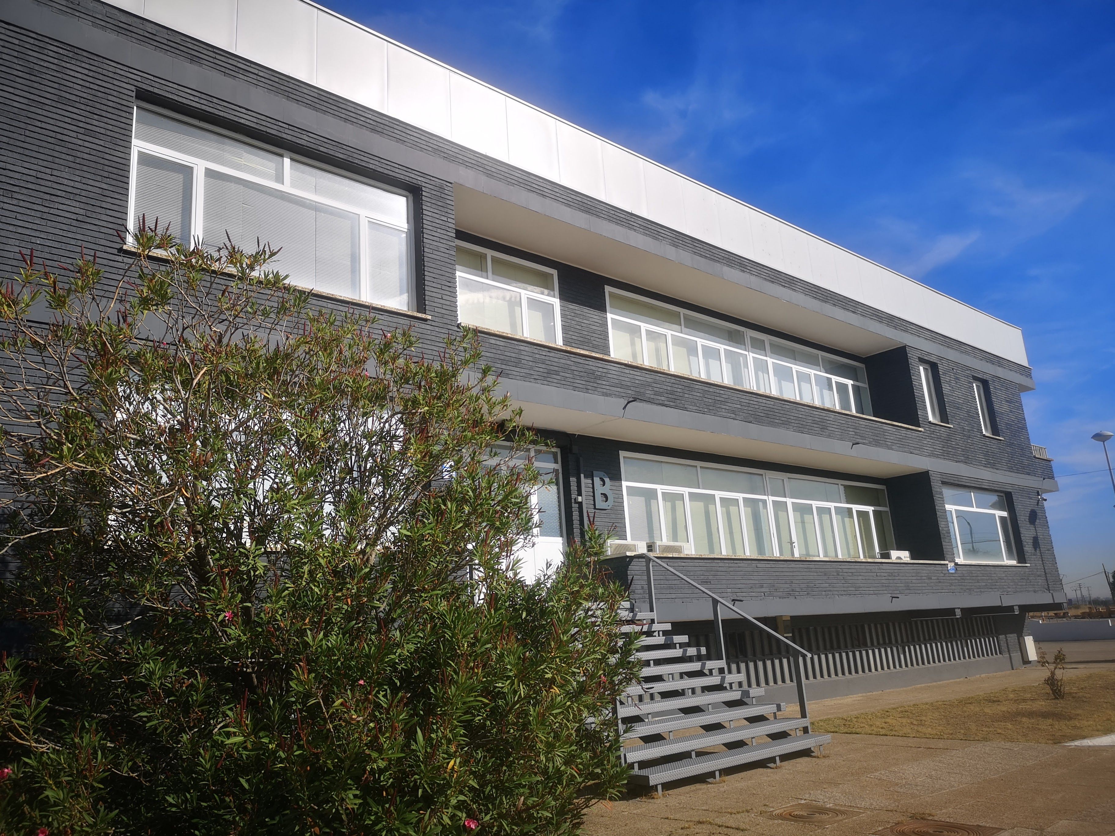 Nau industrial en venda a Norte - Universidad