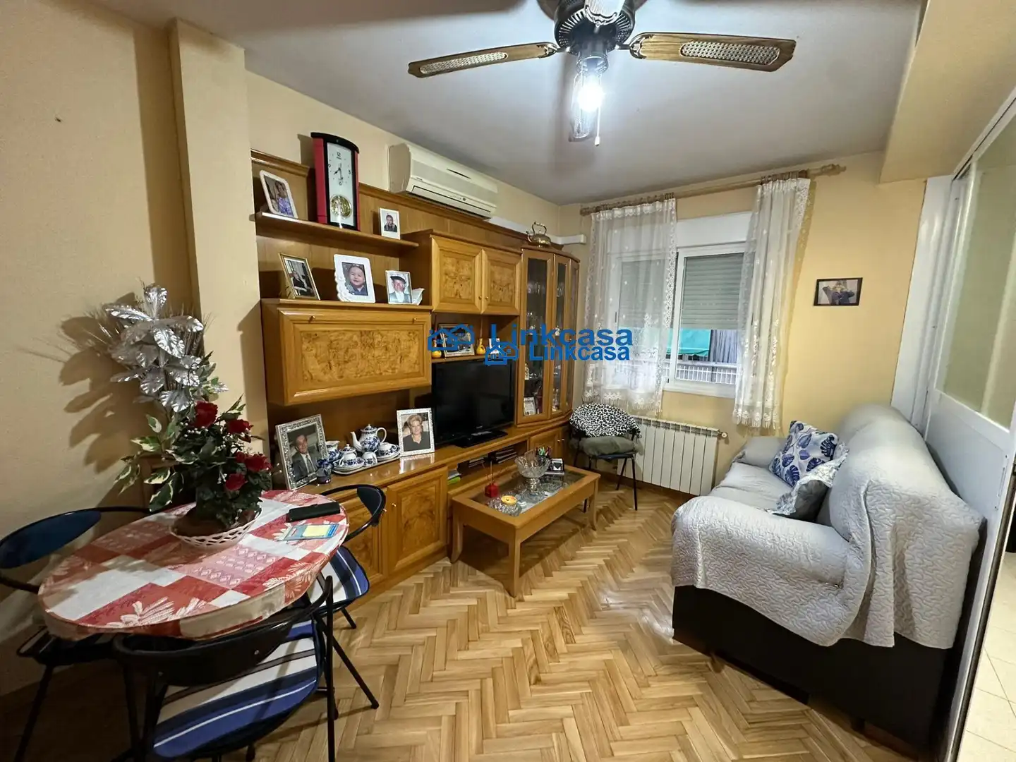 Sala de estar de Piso en venta en Madrid con Aire acondicionado, Calefacción y Parquet