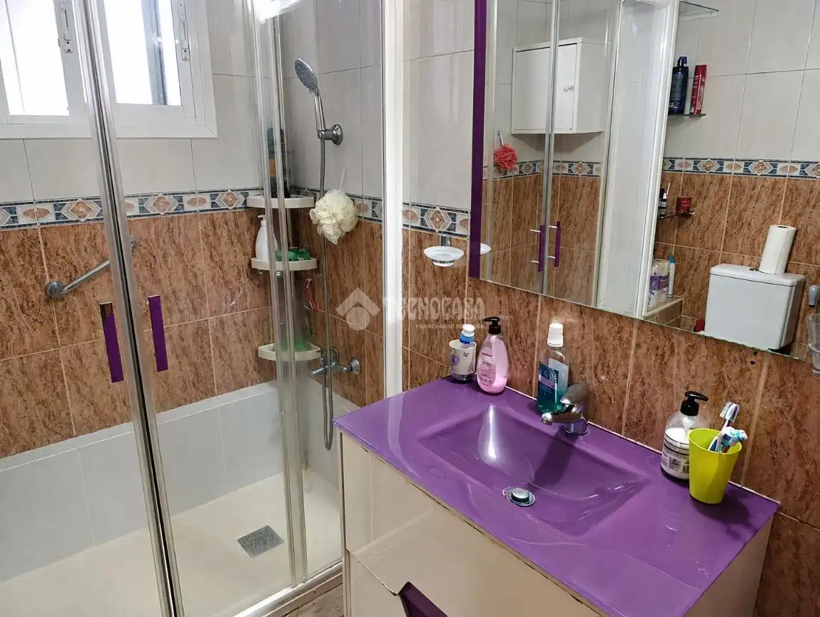 Bathroom of Flat for sale in Fuenlabrada  with Heating, Swimming Pool and Community pool