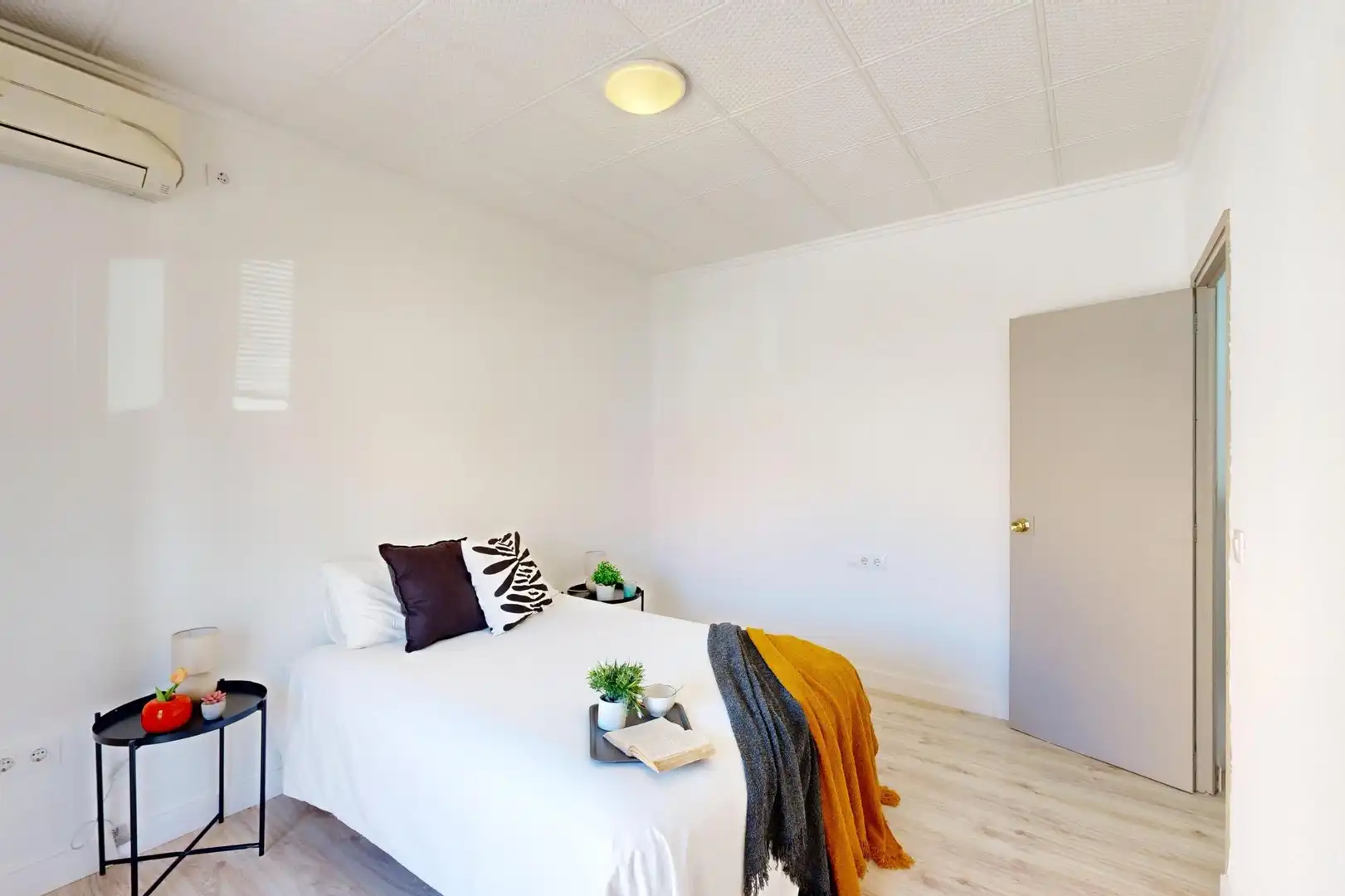 Schlafzimmer von Wohnung zum Verkauf in Cartagena mit Klimaanlage, Heizung und Balkon