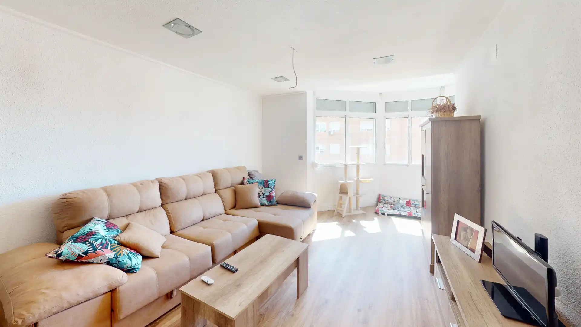 Living room of Flat for sale in Elche / Elx  with Furnished